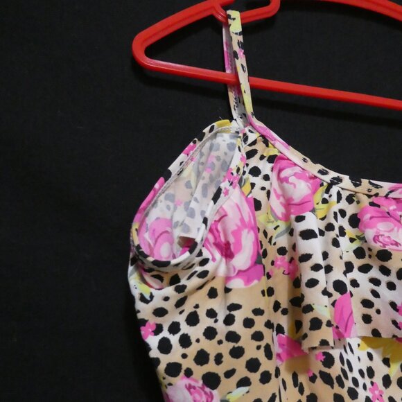 BETSEY JOHNSON | size 7/8 | Floral One Piece Swimsuit | Ruffle Trim Top - Picture 3 of 16